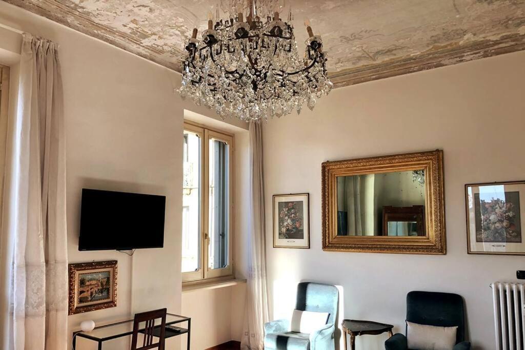L'Angolo Di Casa Verrua Turín Exteriér fotografie